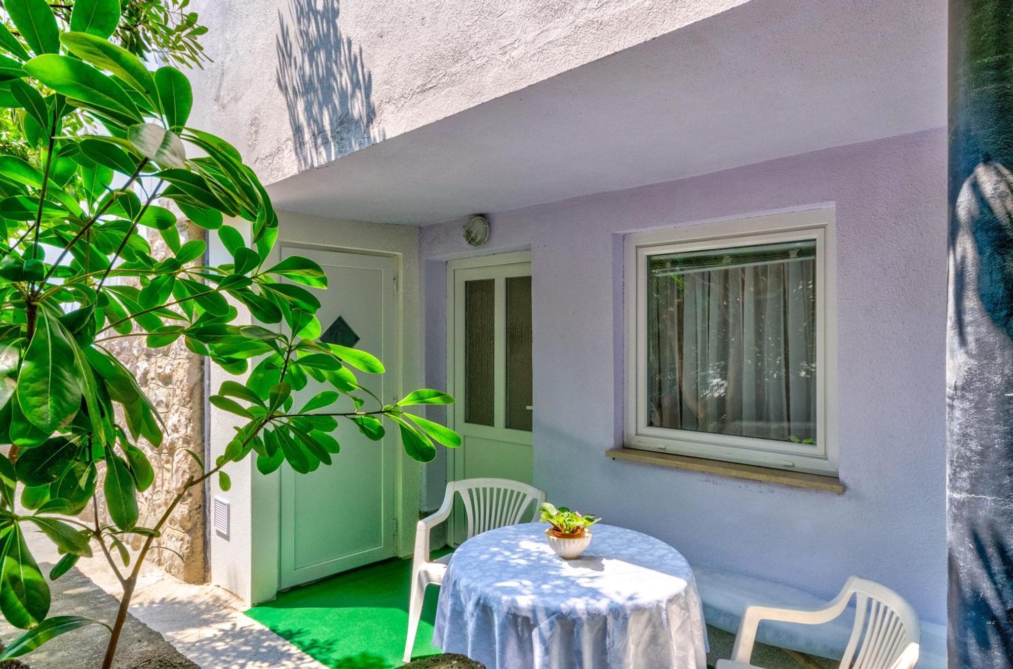 Leng Apartment Dramalj Exterior photo
